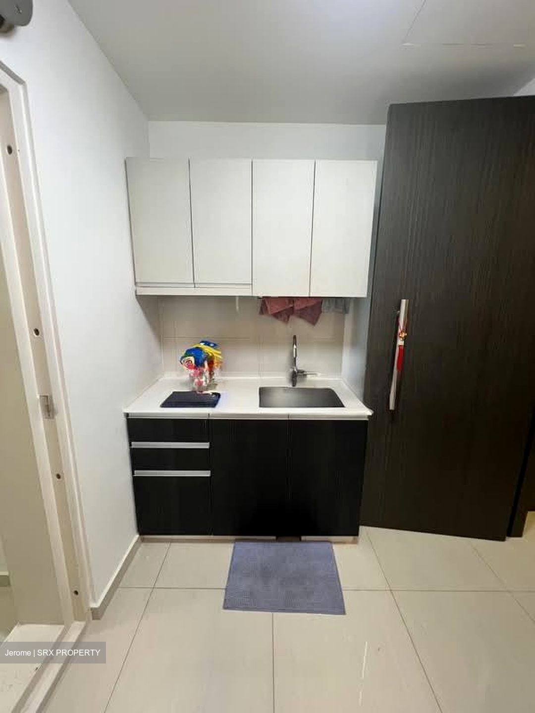 Suites 28 (D14), Apartment #562658371